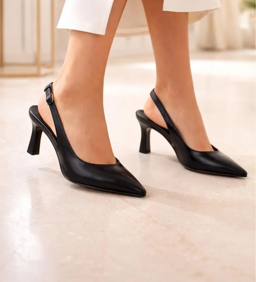 Odesa Ayakkabı Bej Odesa Ayakkabı Odesa Zarif Tasarımlı Sivri Burun Kadın