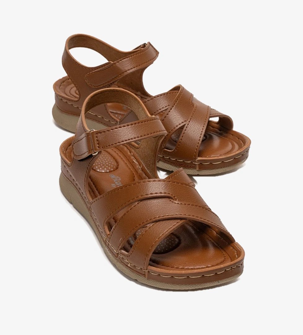Ccway Kadın Cırtlı Sandalet TABA