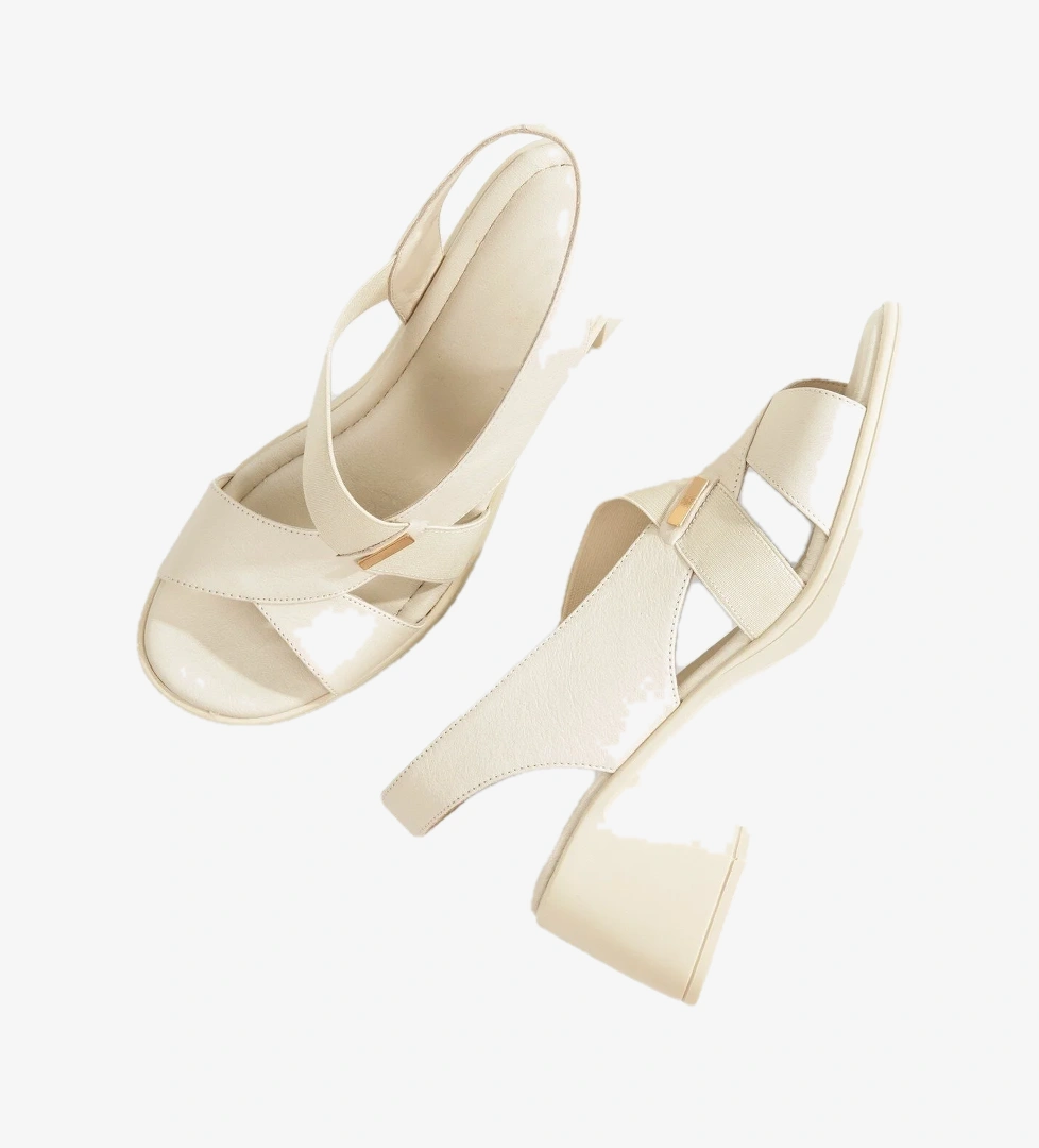 Modabuymuş Madleen Kırık Beyaz Bej Rengi Hakiki Deri Ayakkabı Kısa Topuklu Sandalet