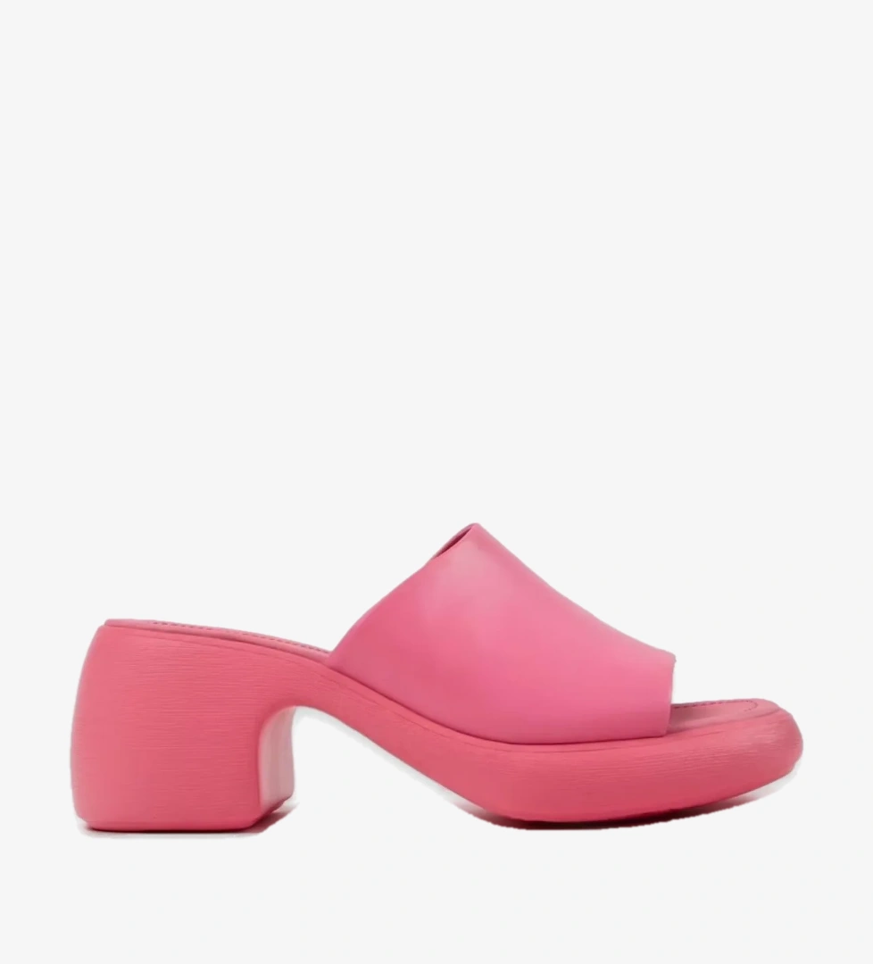 Camper Pembe Camper Thelma