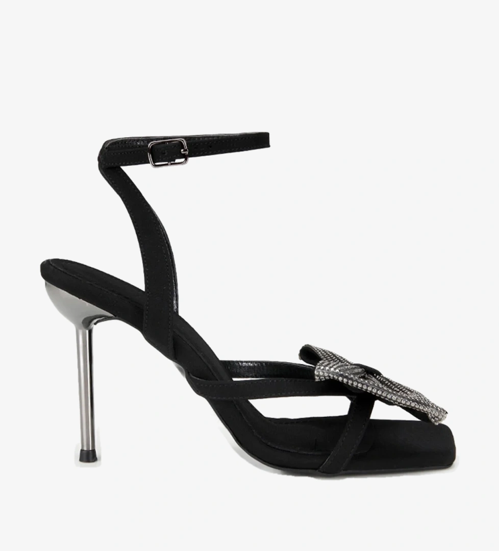 Hotiç Kadın Siyah Taşlı Fiyonk Detaylı İnce Topuklu Stiletto