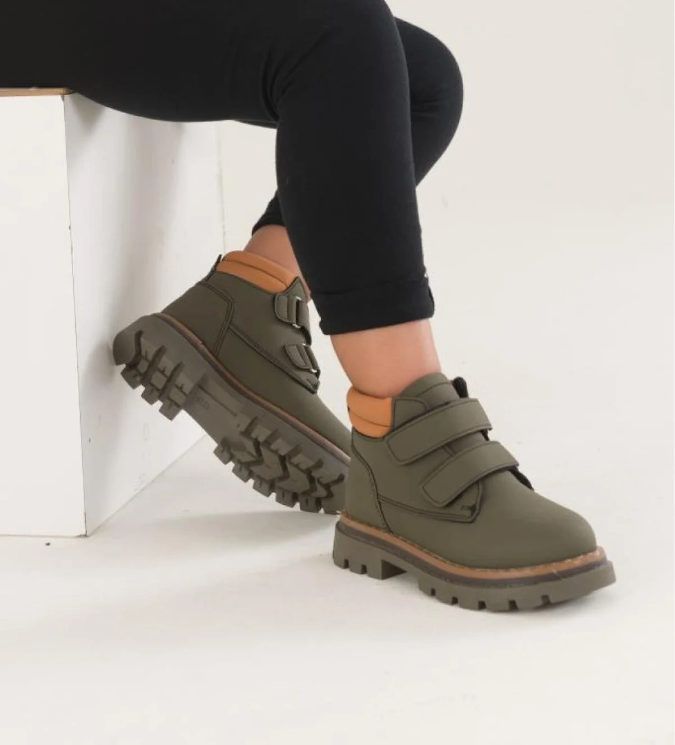 Papuçcity Arzen 02671 Unisex Çocuk Cırtlı Termal Bot