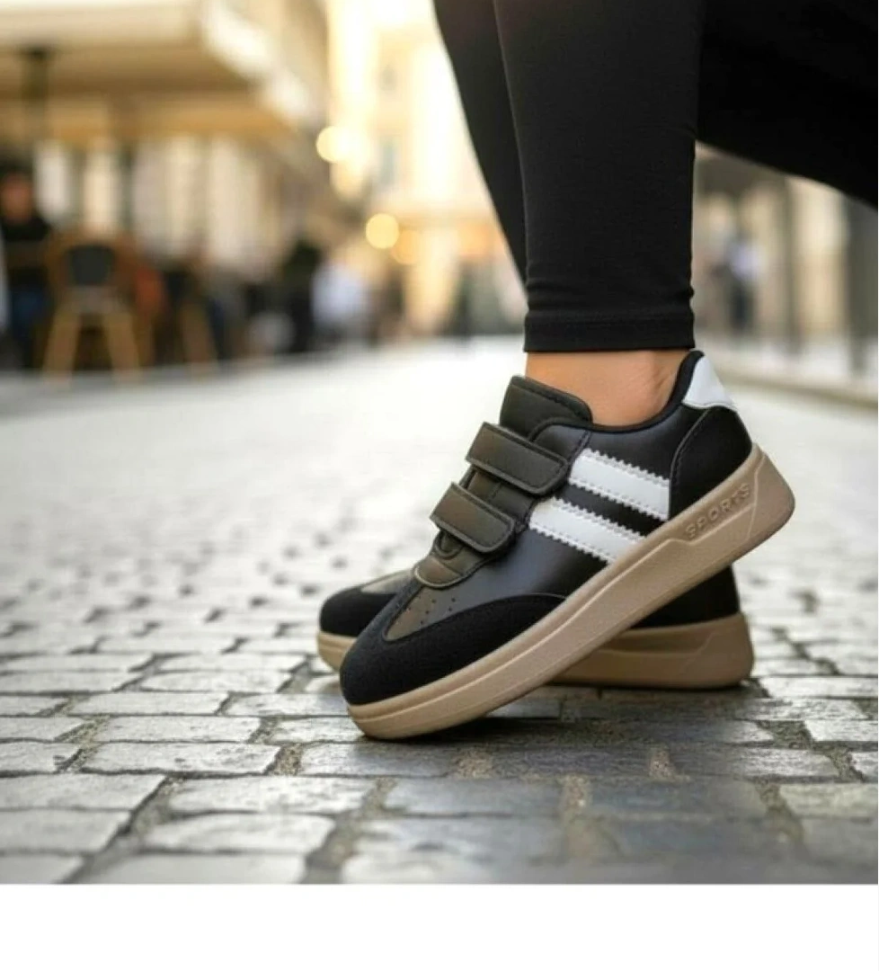 Ellaboni Unisex Çocuk Cırtlı Hafif Kaymaz Taban Işıklı Spor Ayakkabı Sneaker