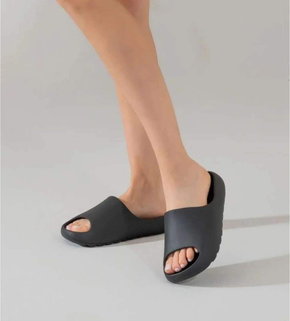 Carlaverde Carla verde Lena Unisex Yumuşak Kaydırmaz Tabanlı Plaj Havuz Bahçe Deniz Terliği