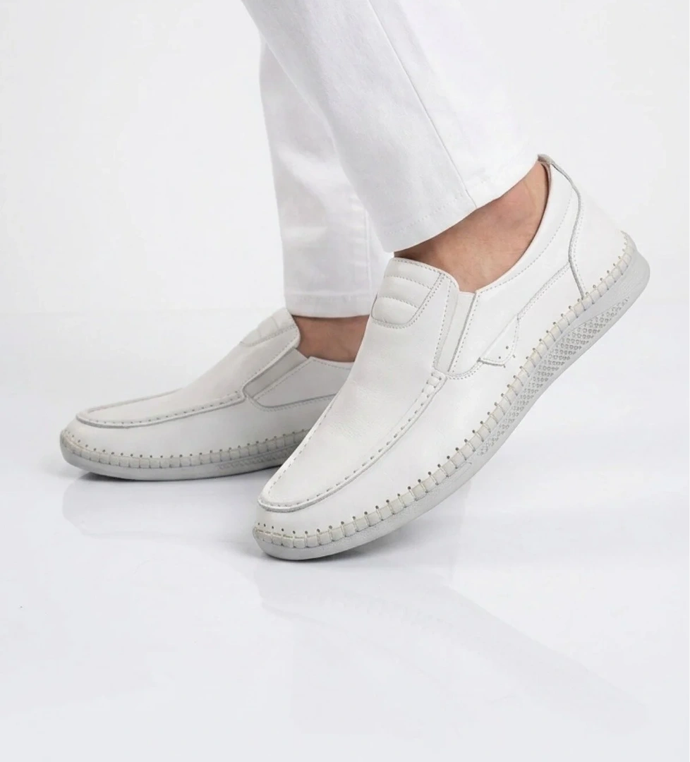 Voyager Erkek Beyaz Hakiki Deri Hafızalı Rahat Taban Şık Smart Casual Ayakkabı Loafer M741 M