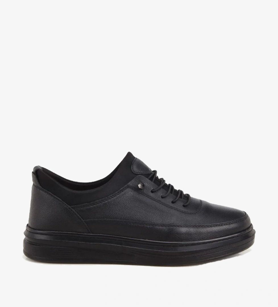 Yaya By Hotiç Erkek Siyah Deri Baskılı Bağxık Detaylı Sneaker