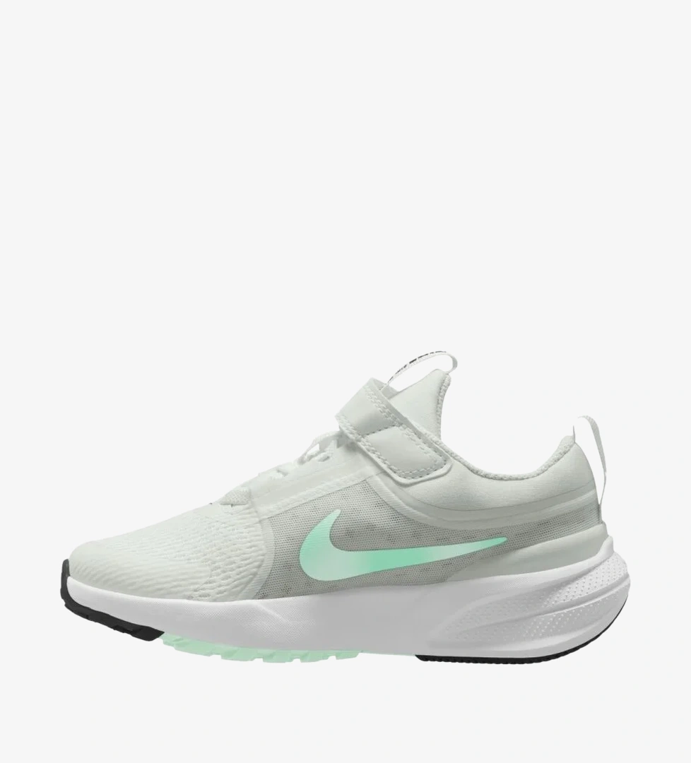 Nike Star Runner 5 Beyaz Kız Çocuk Koşu Ayakkabısı