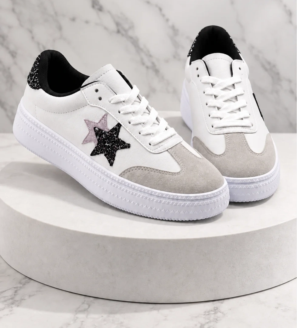 Tonny Black Kadın Beyaz Rahat Kalıp Yarım Yıldız Desenli Sneaker