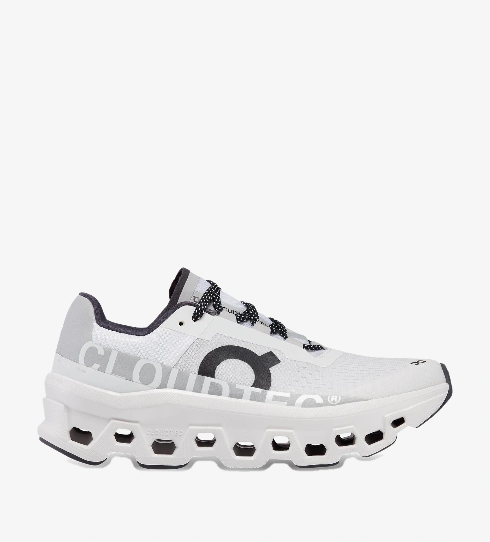 On Running Siyah On Running Cloudmonster 334