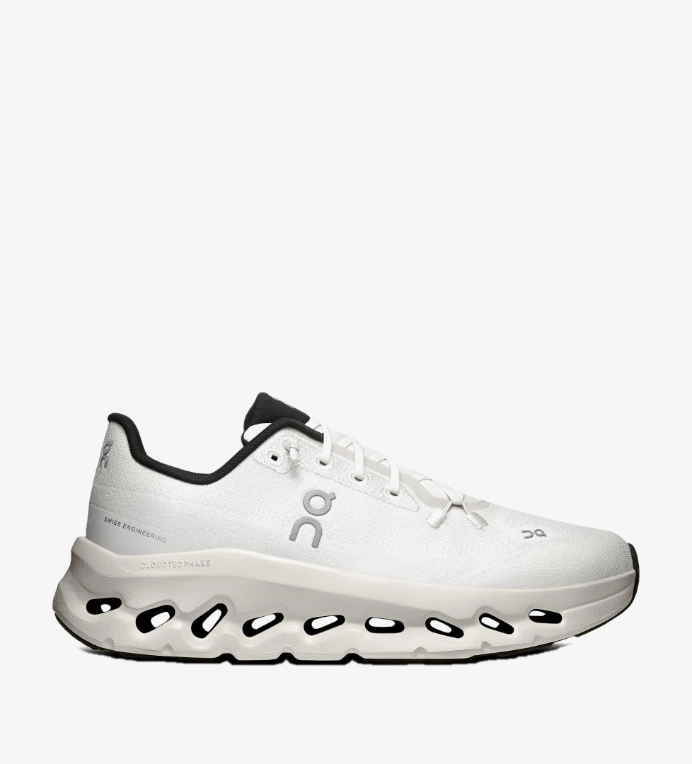 On Running Siyah On Running Cloudmonster 334