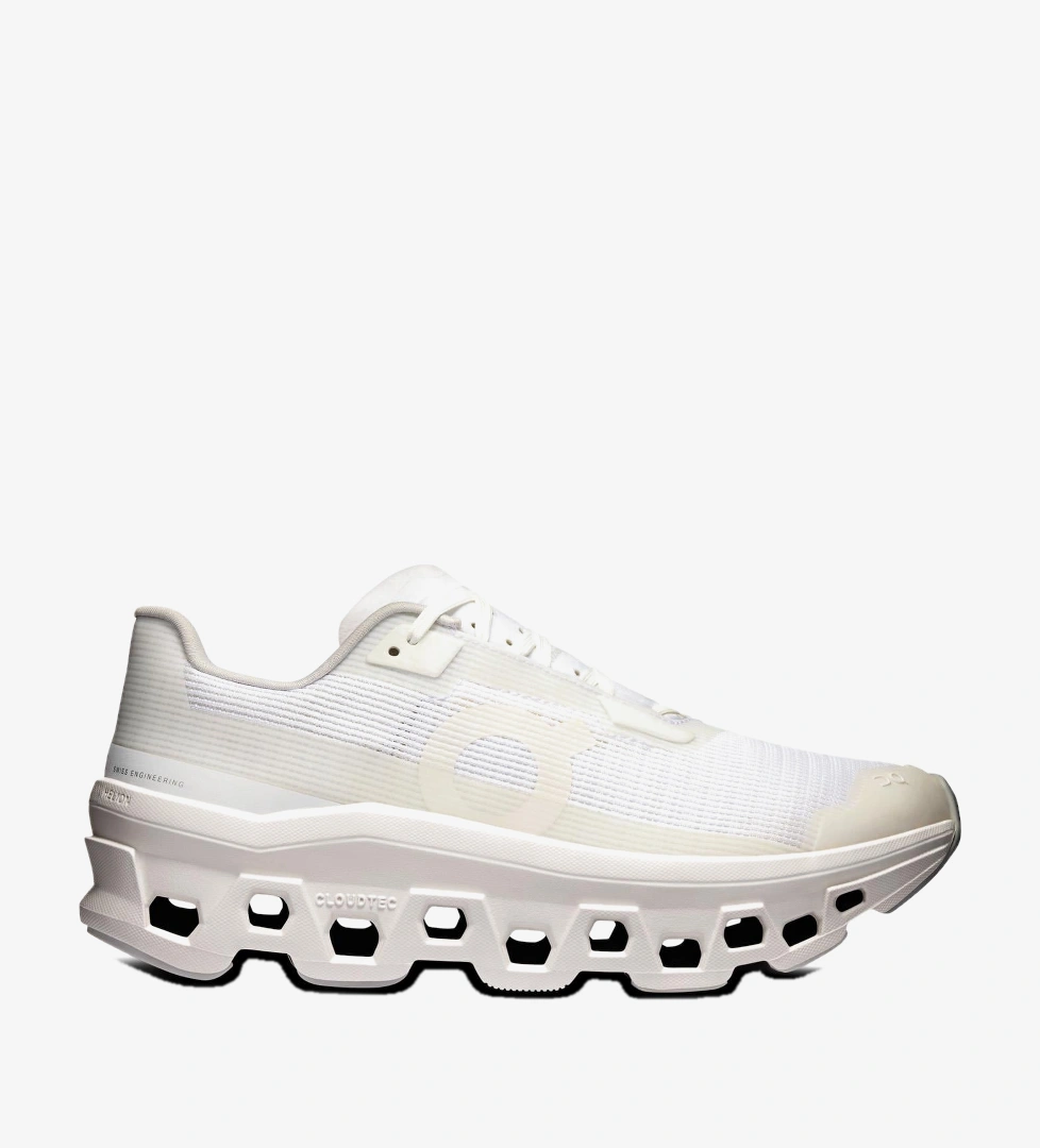 On Running Siyah On Running Cloudmonster 334