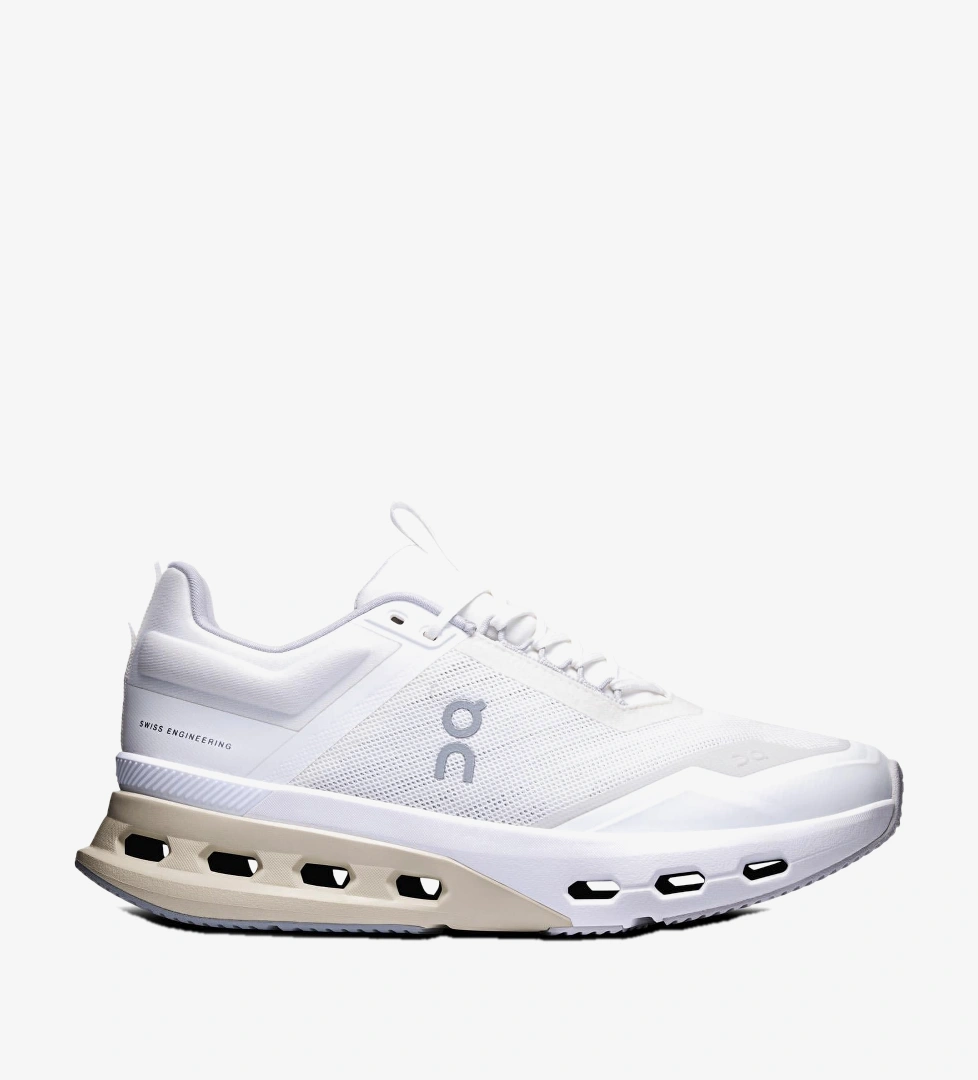 On Running Siyah On Running Cloudmonster 334