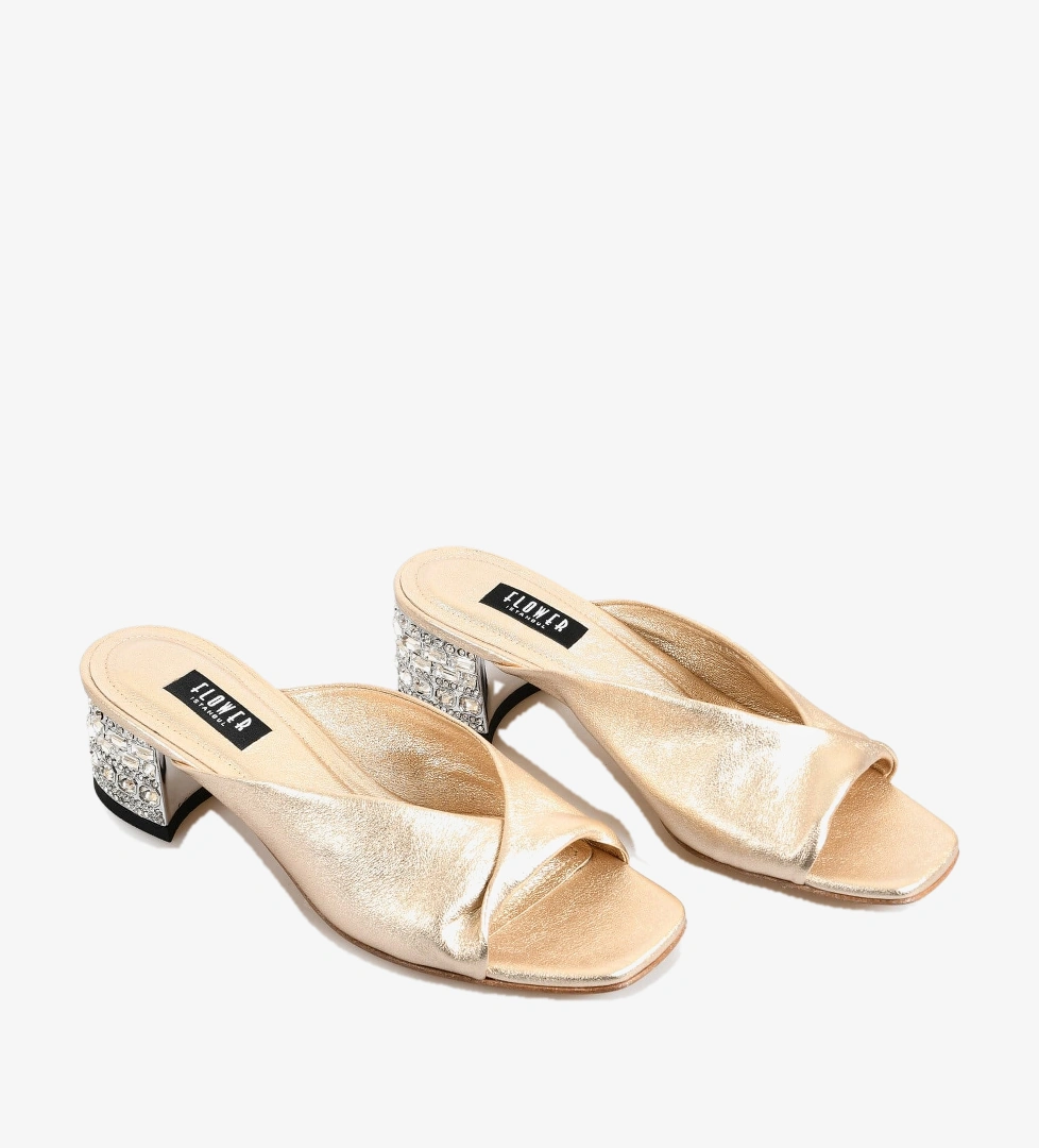 Flower Dore Flower Dore Deri