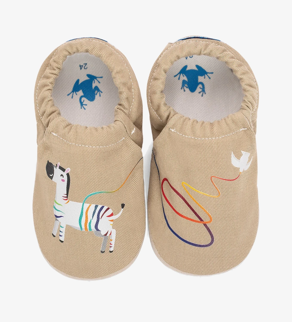 Hopfrög Tiffany Hyper Fırtına Bej Barefoot Akıllı Patik model görseli