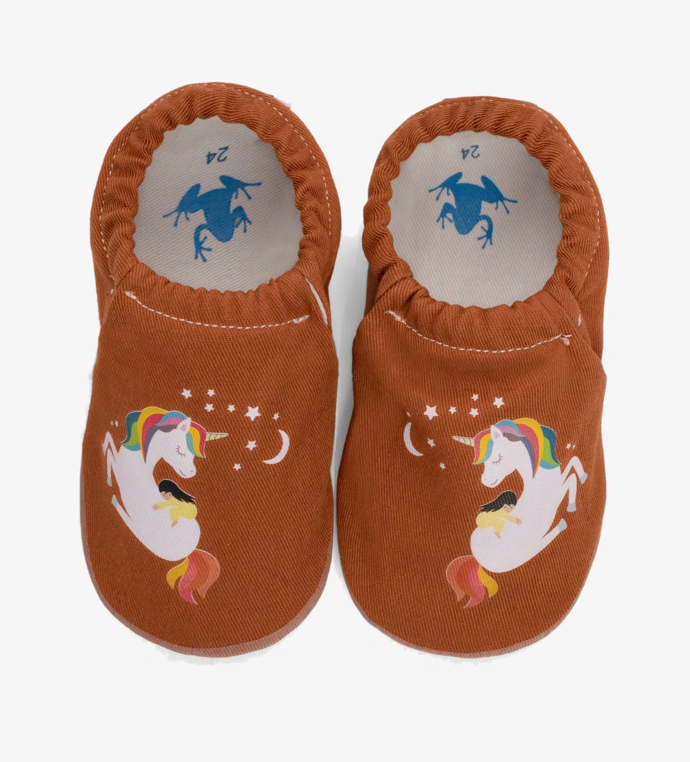 Hopfrög Unicorn Hyper Kızıl Toprak Barefoot Akıllı Patik model görseli