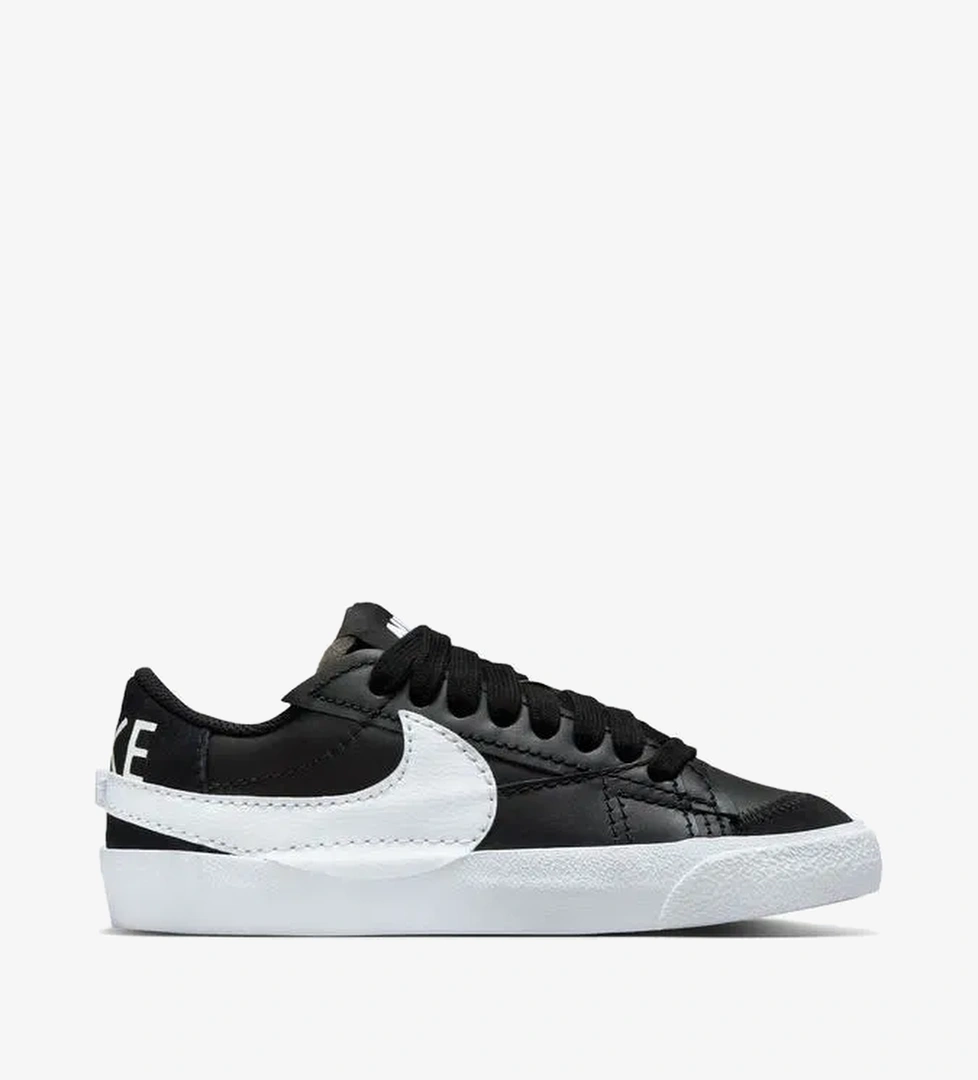 Nike Blazer Low 77 Jumbo Kadın Siyah Sneaker