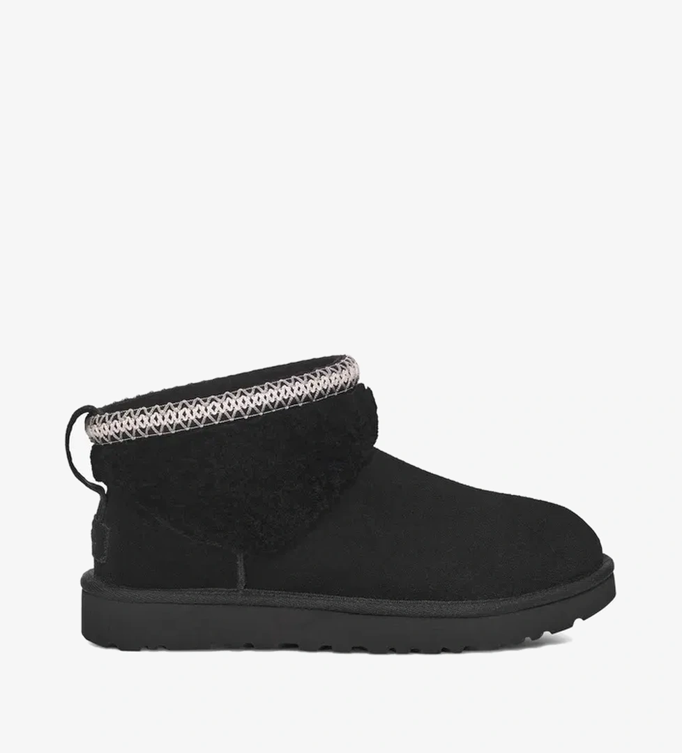 UGG Classic Ultra Mini Maxi Curly Kadın Siyah Bot