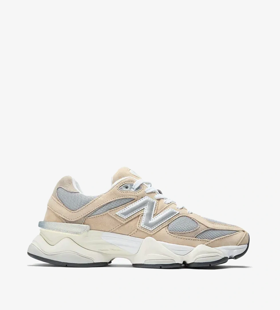 New Balance 9060 Kadın Krem Spor Ayakkabı - Görsel 1