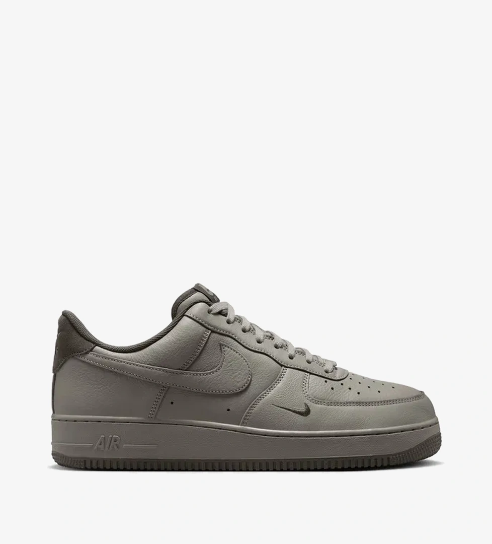 Nike Air Force 1 '07 LV8 ErkekYeşil Sneaker - Görsel 1