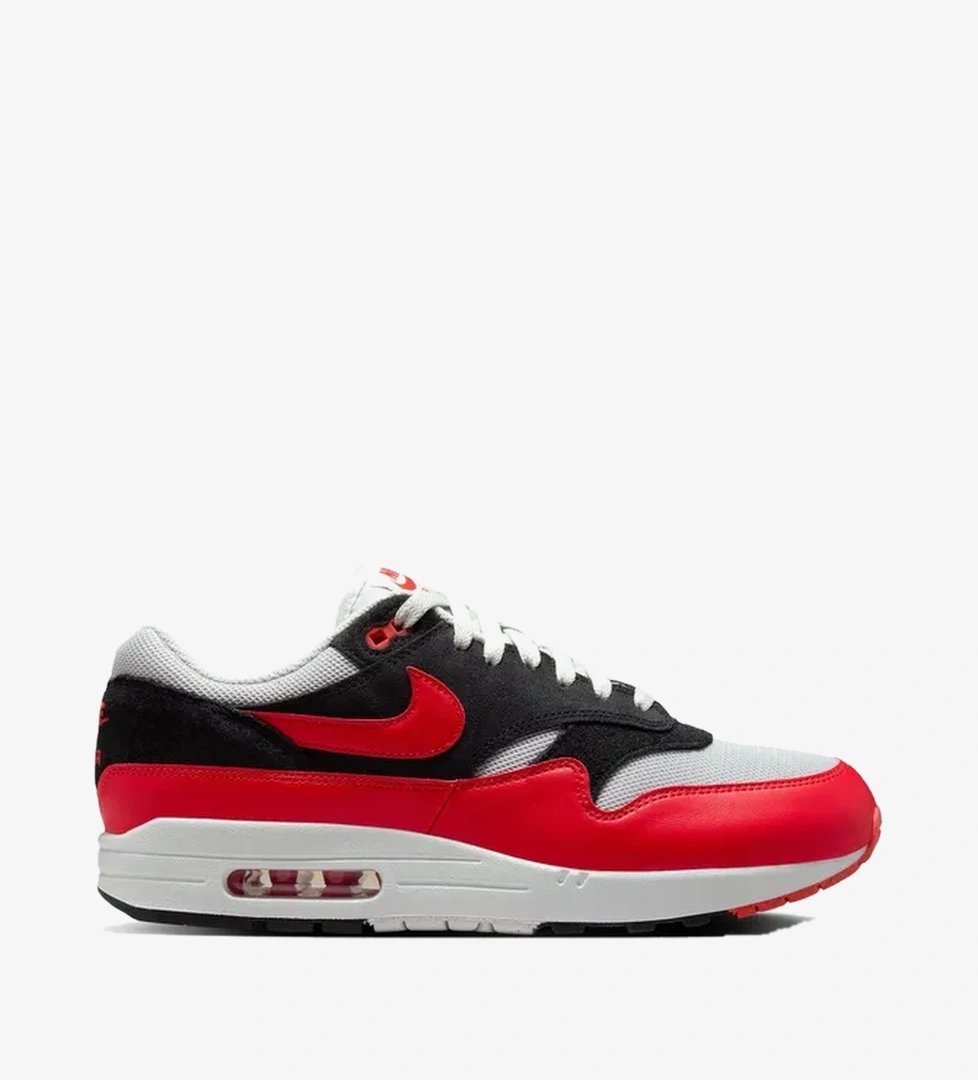 Nike Kırmızı Nike Air Max 1 Essentials Erkek Kırmızı/Siyah Spor Ayakkabı