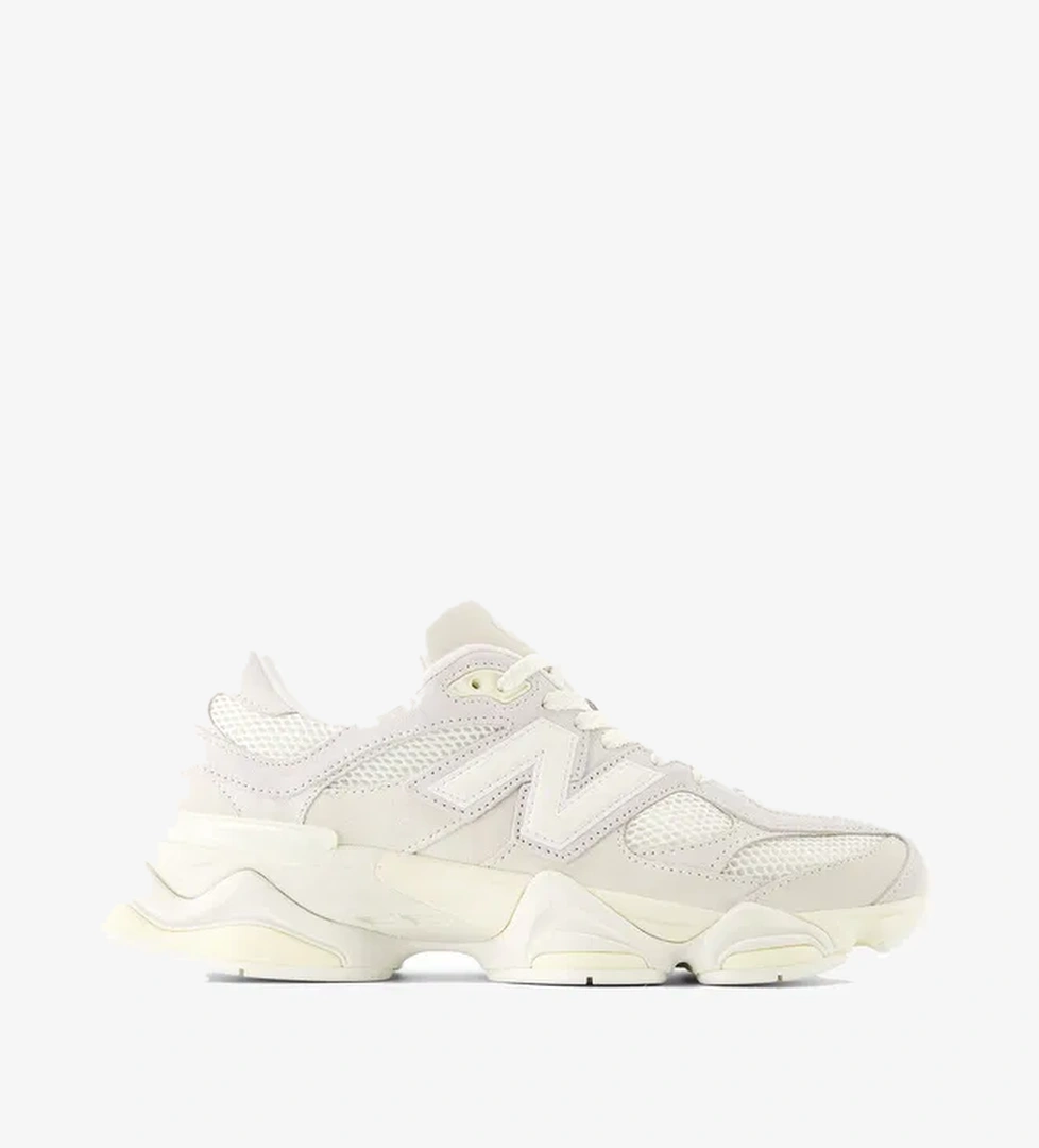 New Balance 9060 Lifestyle Kadın Beyaz Spor Ayakkabı