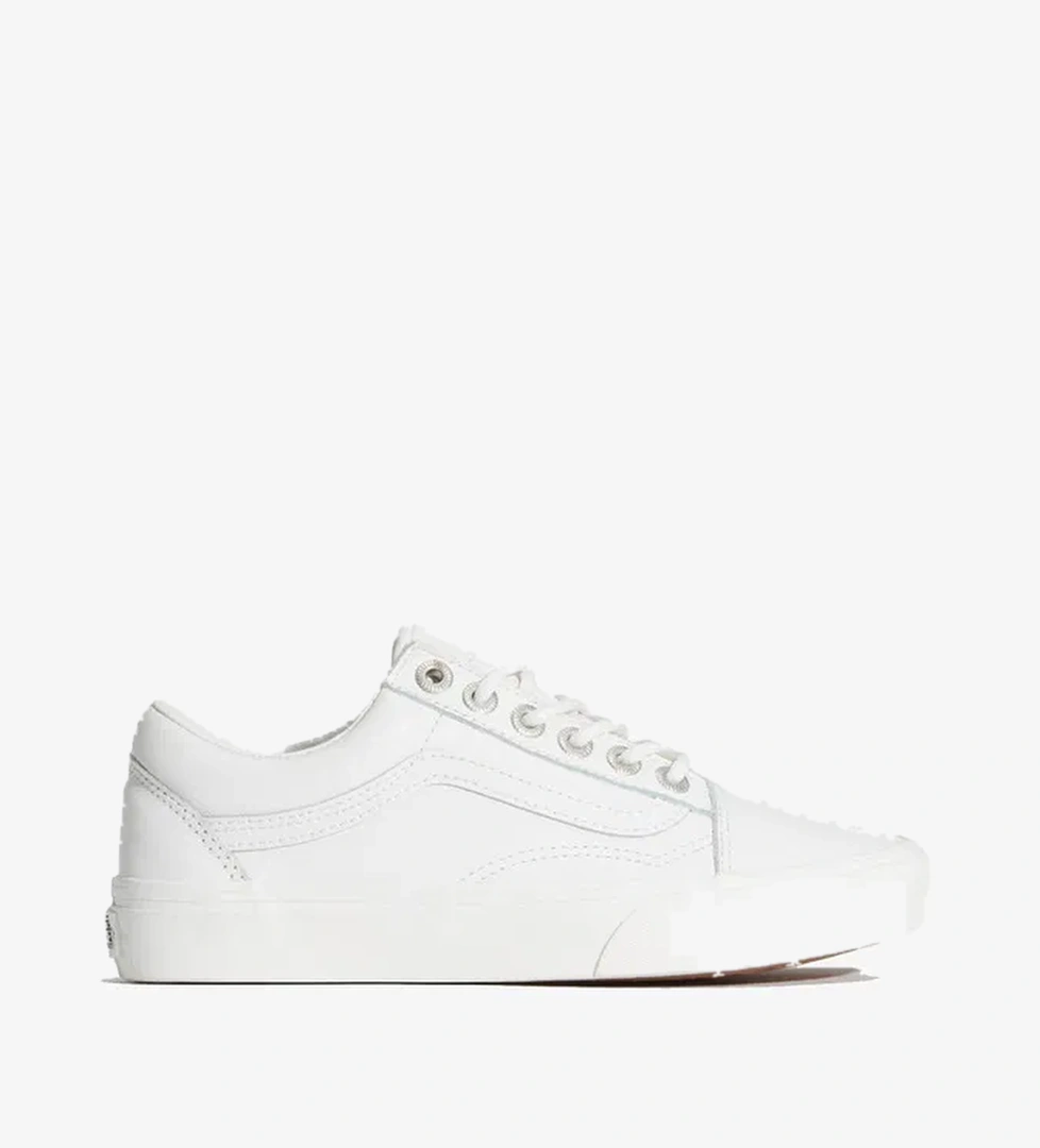 Vans Old Skool Kadın Beyaz Spor Ayakkabı - Görsel 1