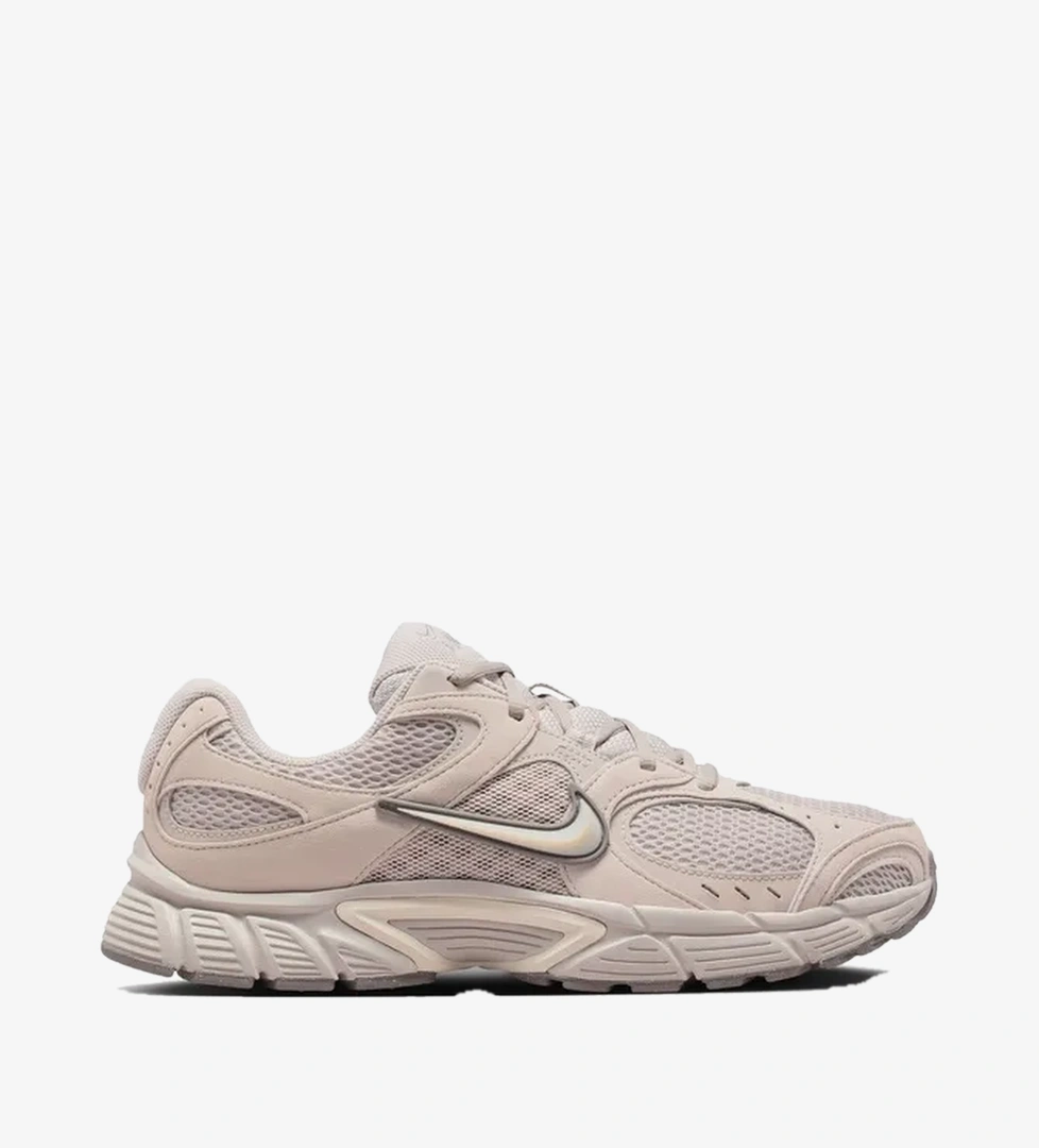 Nike Bej Nike V5