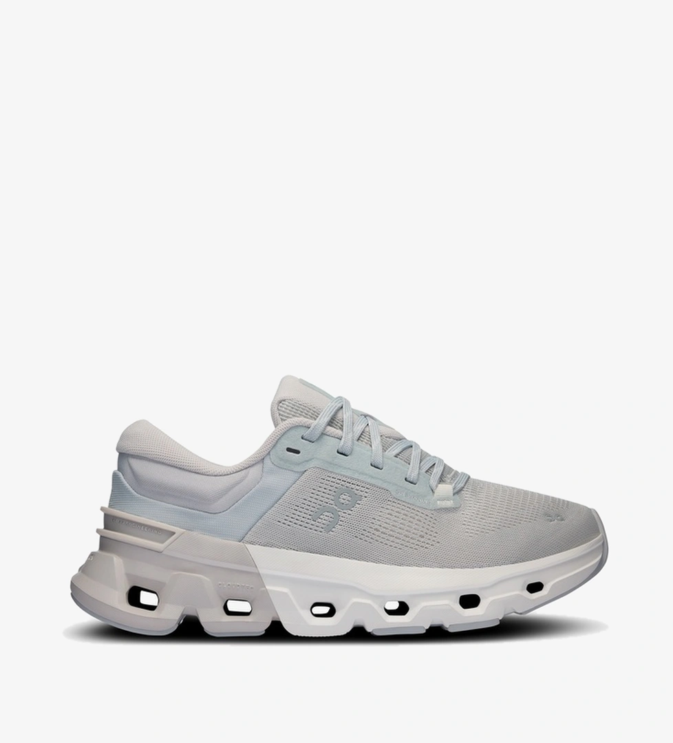 On On Cloudflyer 5 Kadın Gri Spor Ayakkabı model görseli