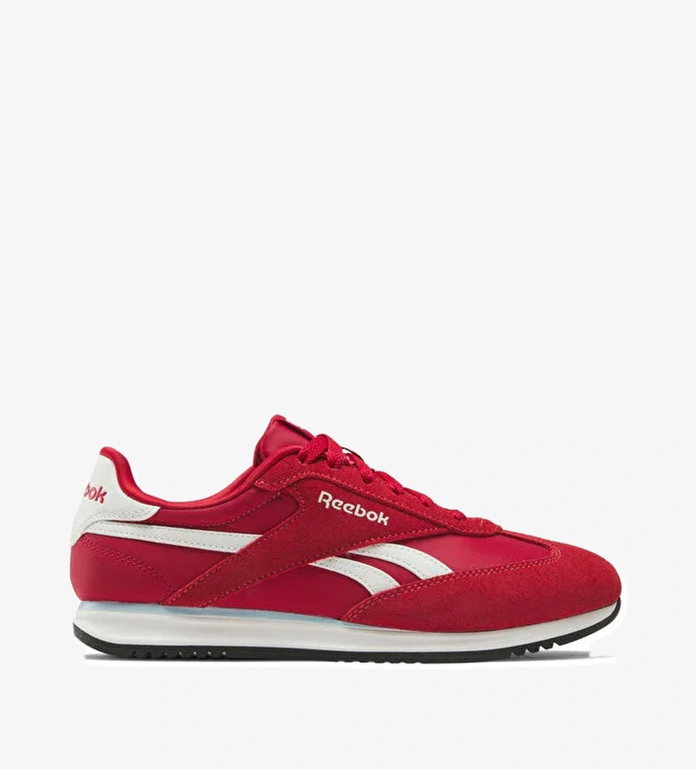 Reebok RUN 70 Kırmızı Kadın Sneaker model görseli