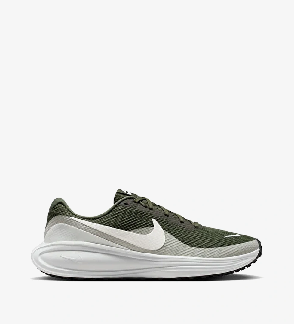 Nike Haki Nike Revolution 8