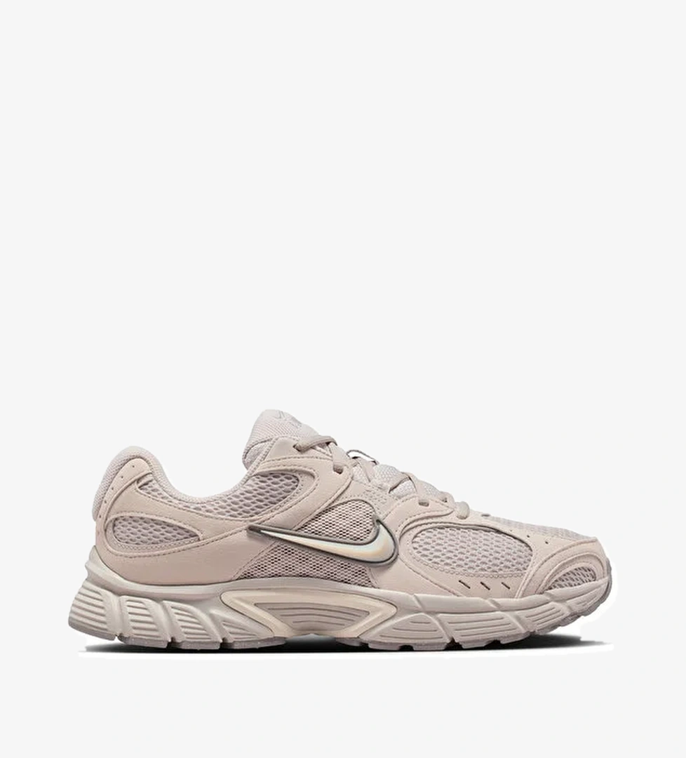 Nike Bej Nike V5 RNR