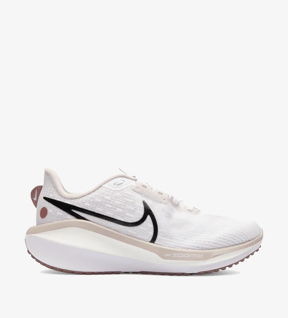 Nike Nike Vomero 17 Kadın Beyaz Koşu Ayakkabısı Intersport'ta! Beyaz - 1. görsel