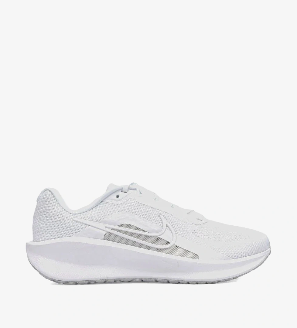 Nike Downshifter 13 Erkek Beyaz Koşu Ayakkabısı