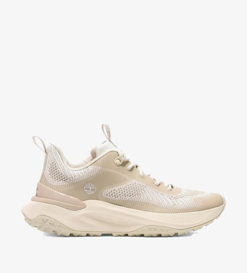 Bej Timberland Motion