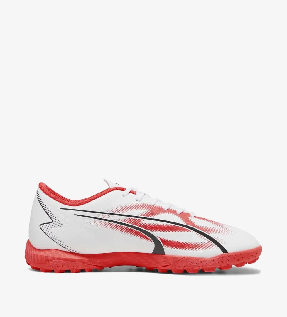 Puma Puma Ultra Play Tt Erkek Beyaz Halı Saha Kramponu model görseli