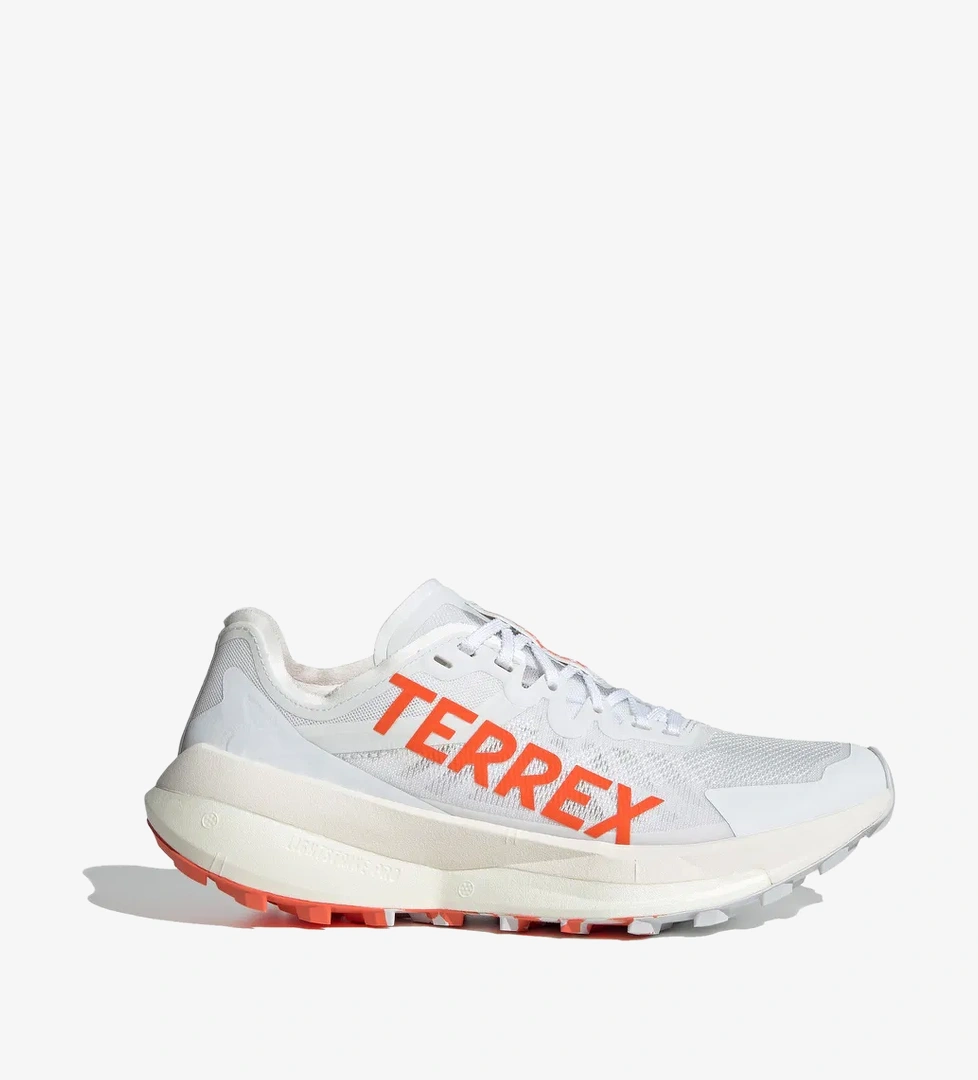 Adidas Adidas Terrex Agravic Speed Arazi Trail Kadın Beyaz Koşu Ayakkabısı model görseli