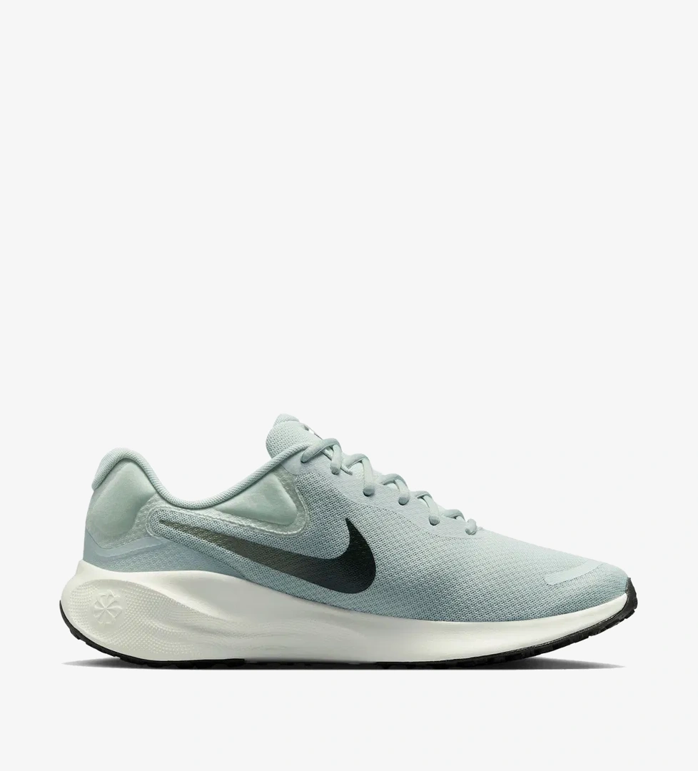 Nike Nike Revolution 7 Erkek Siyah Koşu Ayakkabısı model görseli