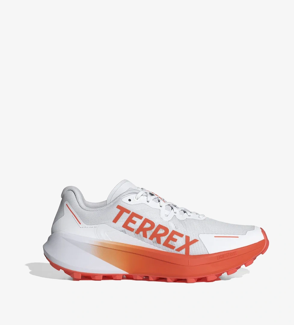 Adidas adidas Terrex Agravic 3 Arazi Erkek Beyaz Koşu Ayakkabısı model görseli