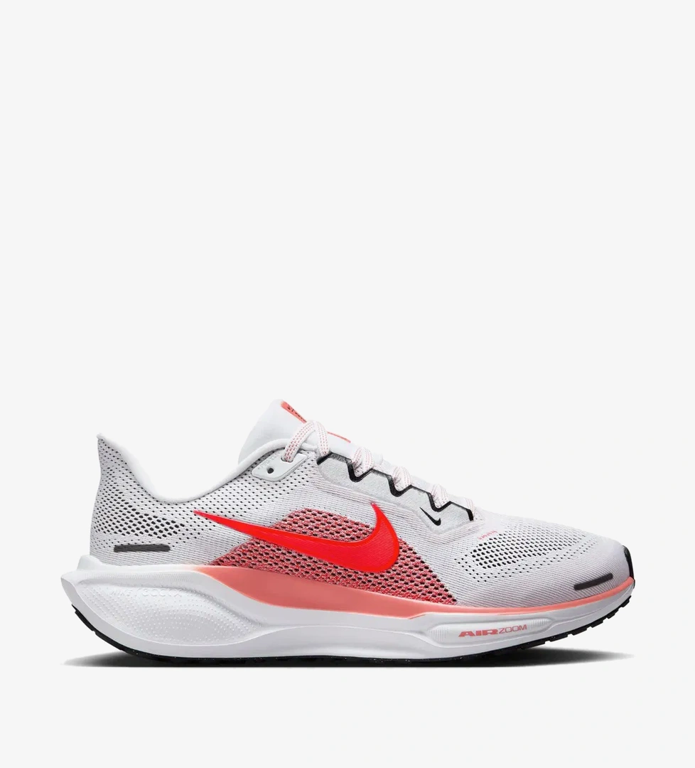 Nike Pegasus 41 Kadın Beyaz Koşu Ayakkabısı
