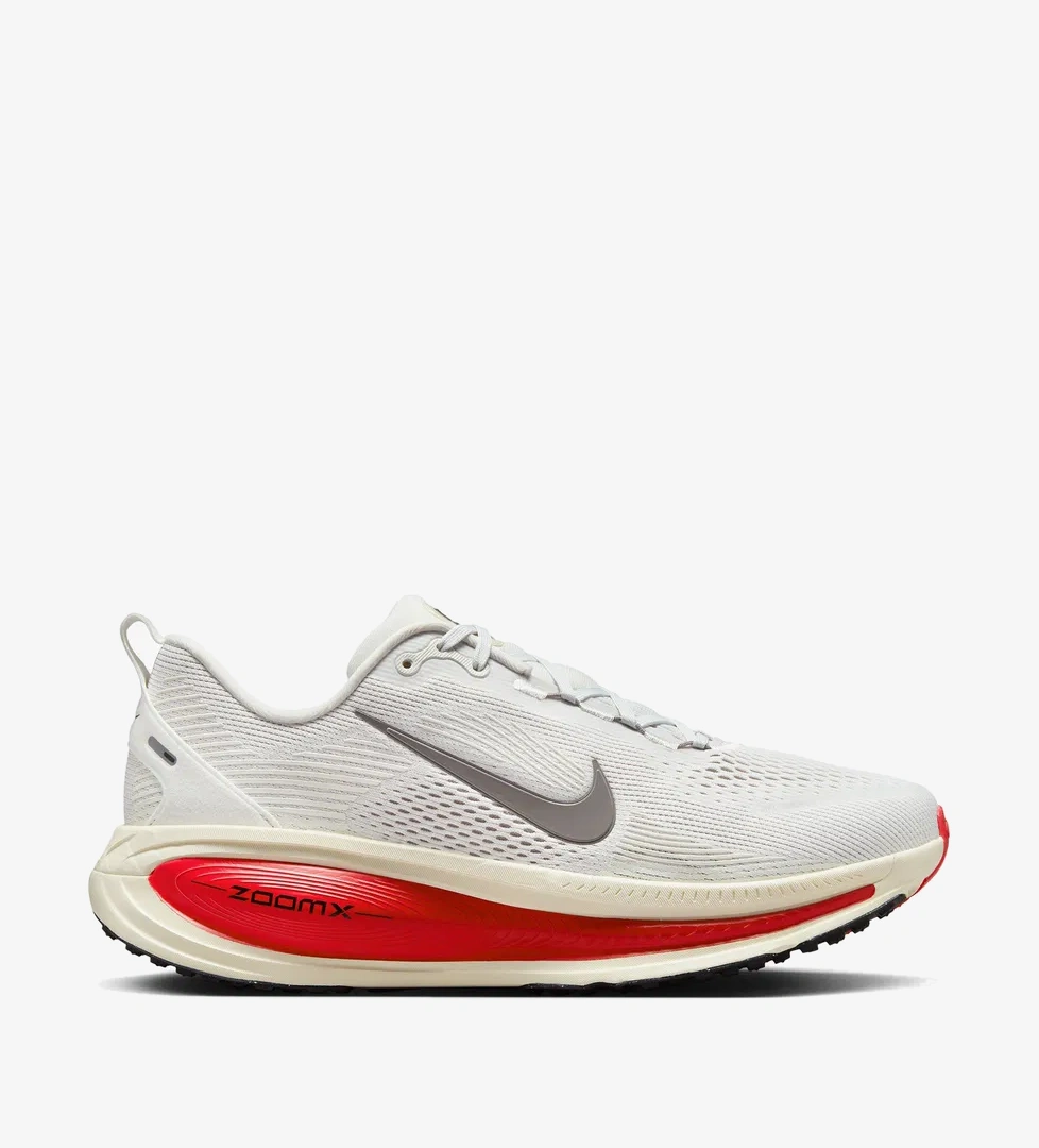 Nike Vomero 18 Erkek Bej Koşu Ayakkabısı - Görsel 1