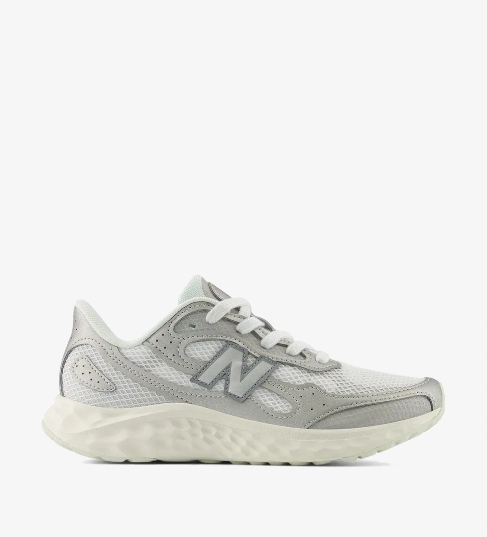 New Balance New Balance Fresh Foam Arishi v4 Tiralux Kadın Gri Koşu Ayakkabısı Koşu & Yürüyüş Ayakkabıları | Intersport Gri - 1. görsel