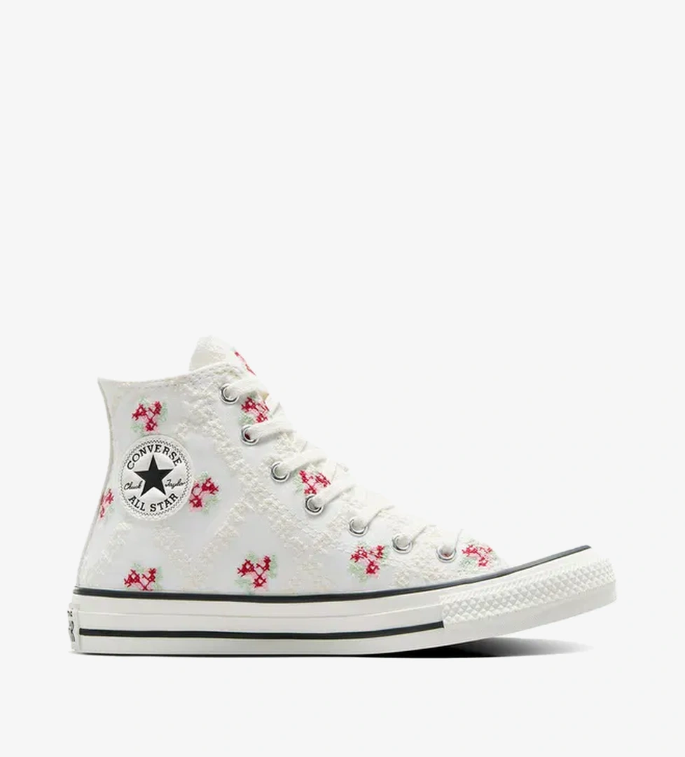 Converse Chuck Taylor All Star Kadın Beyaz Sneaker