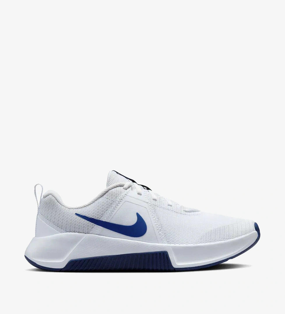 Nike Nike Mc Trainer 3 Erkek Beyaz Antrenman Ayakkabısı model görseli