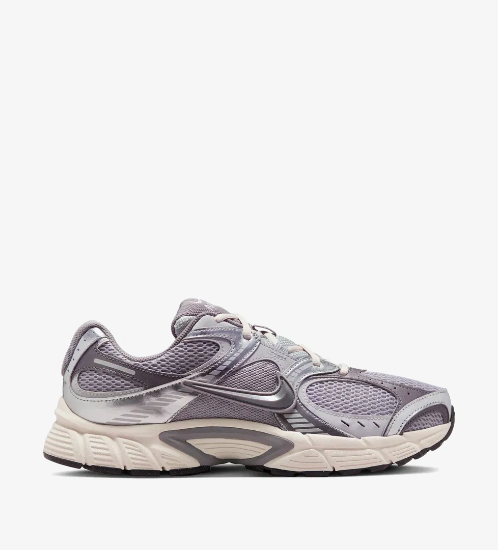 Nike V5 RNR Erkek Gri Günlük Spor Ayakkabı