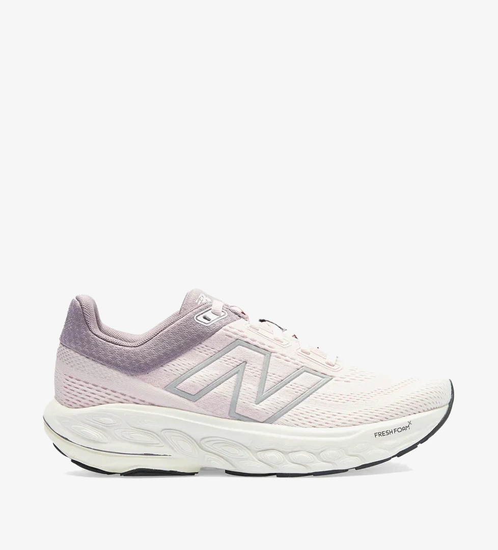 New Balance New Balance Fresh Foam 860 v14 Kadın Pembe Koşu Ayakkabısı Koşu & Yürüyüş Ayakkabıları | Intersport Pembe - 1. görsel