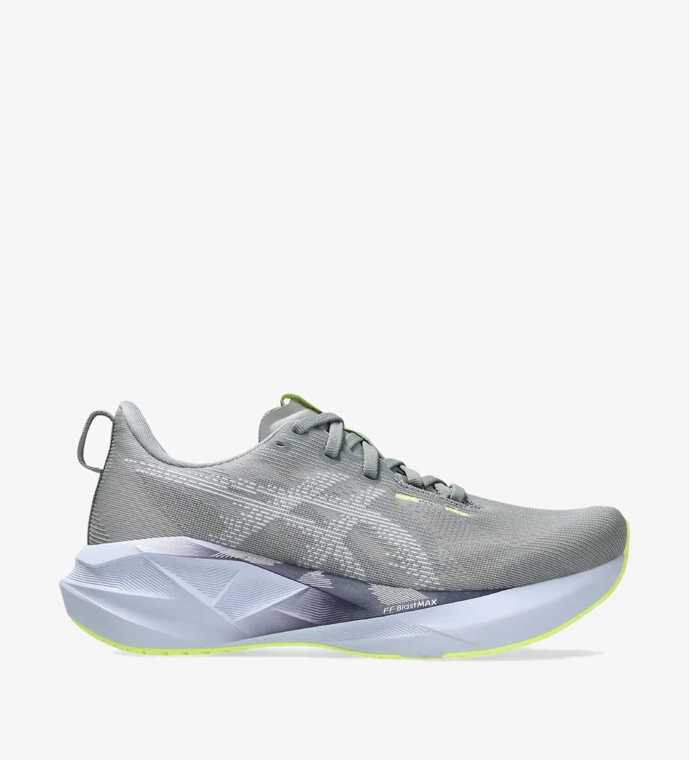 Asics Novablast 5 Kadın Gri Koşu Ayakkabısı - Görsel 1