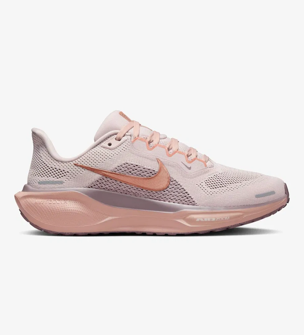 Nike Nike Pegasus 41 Kadın Kırmızı Koşu Ayakkabısı model görseli