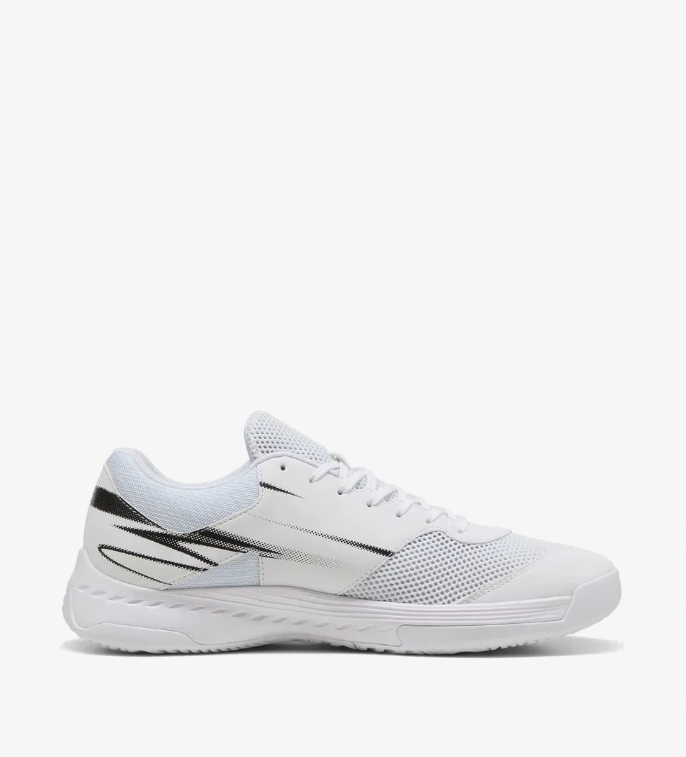 Puma Puma Varion II Kadın Beyaz Voleybol Ayakkabısı model görseli