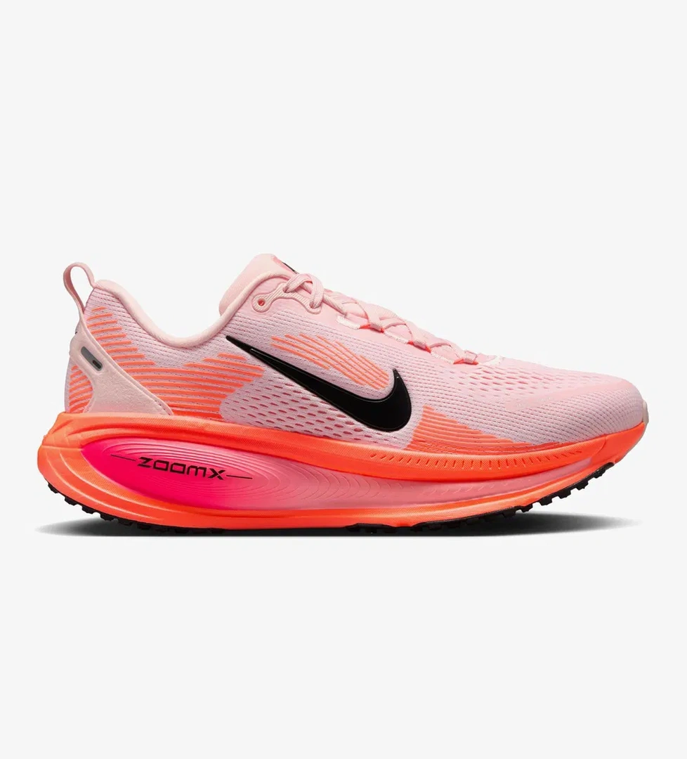 Nike Nike Vomero 18 Kadın Kırmızı Koşu Ayakkabısı model görseli