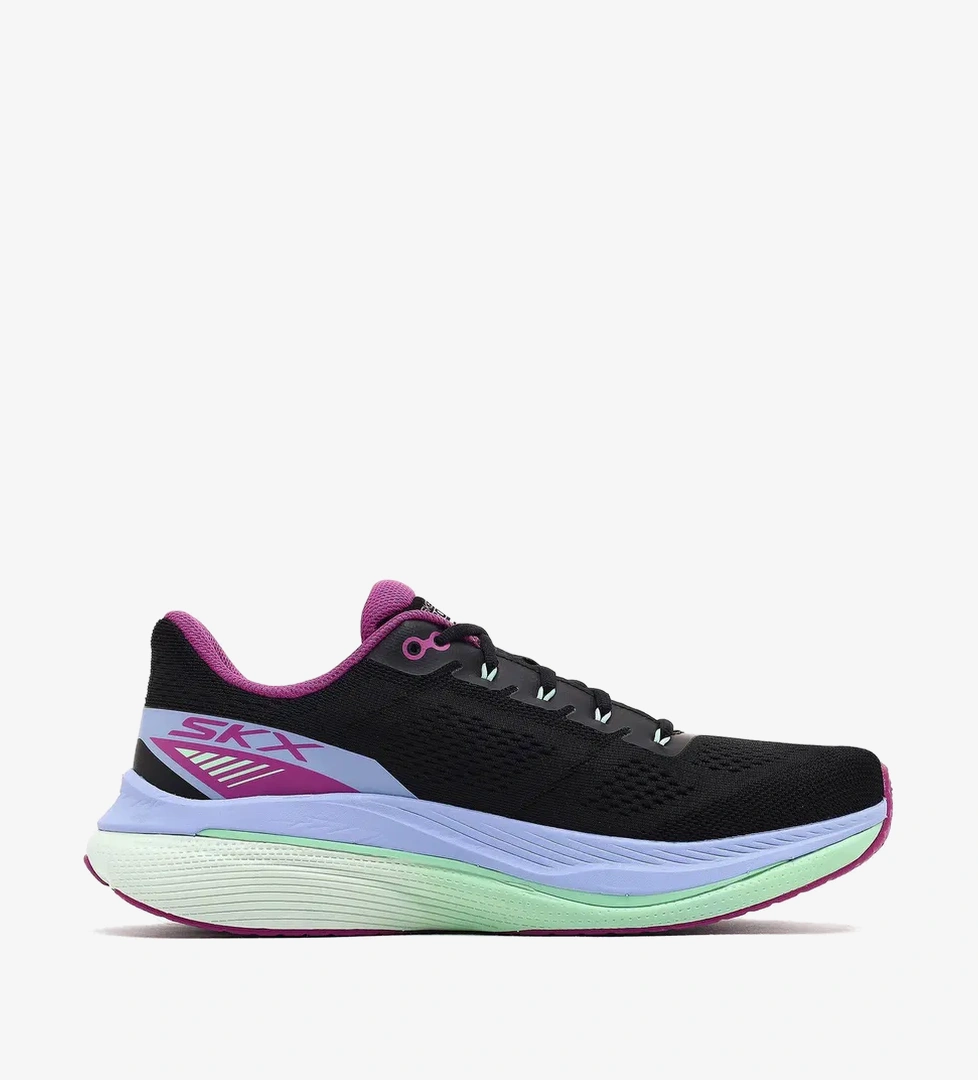 Skechers Skechers Max Cushioning Propulsion Siyah Kadın Koşu Ayakkabısı model görseli